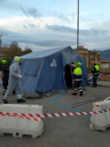 Operazioni logistiche montaggio e smontaggio tende USCA.