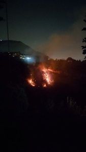OPERAZIONI DI SPEGNIMENTO INCENDIO ALLA FRAZIONE SAN CESAREO
