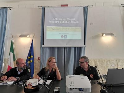 Esercitazione Campi Flegrei.