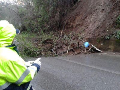 Vari smottamenti in citt&agrave; - interventi a 360&deg; della Protezione Civile.